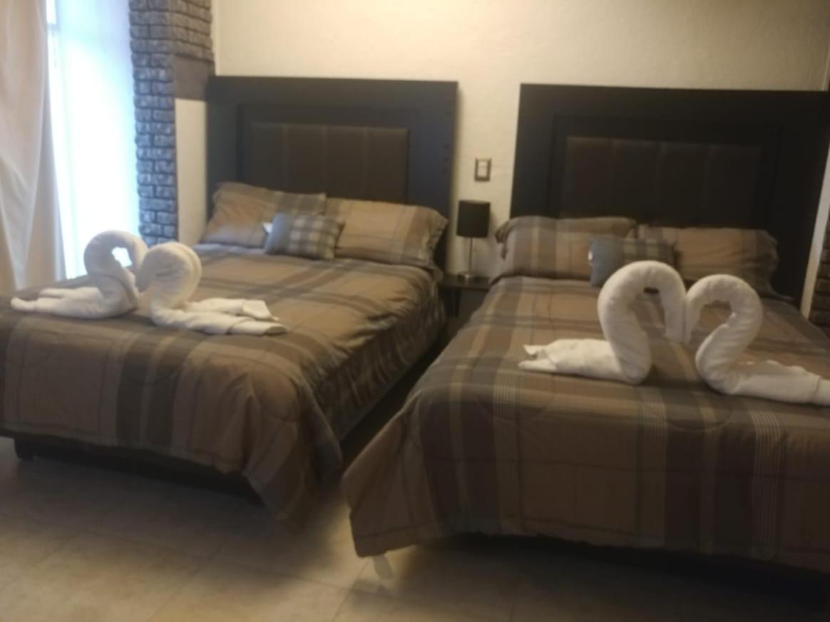 Suite En Torres Gemelas A Pie De Playa 611 Acapulco Exterior foto
