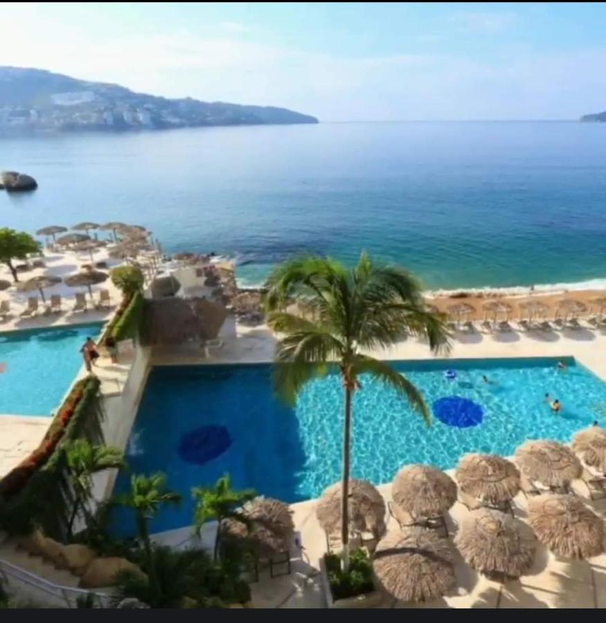Suite En Torres Gemelas A Pie De Playa 611 Acapulco Exterior foto